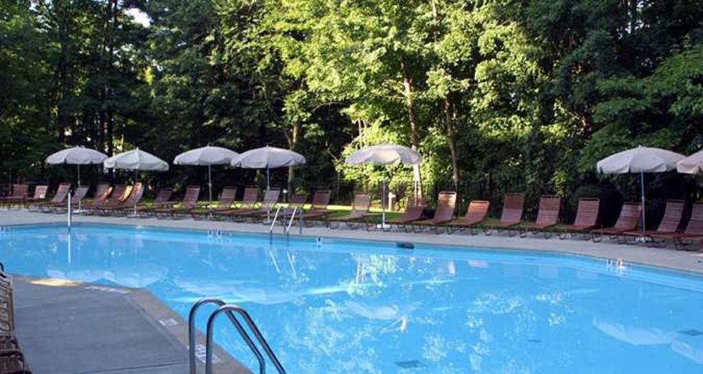 Hilton Westchester Rye Brook Exterior foto