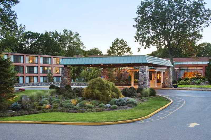 Hilton Westchester Rye Brook Exterior foto