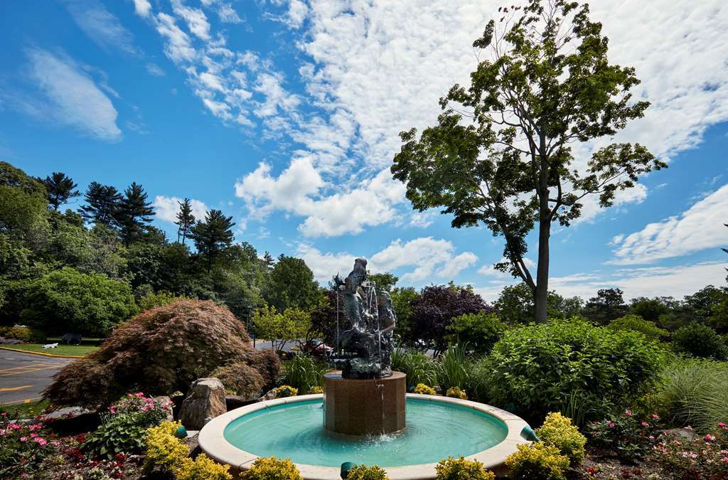 Hilton Westchester Rye Brook Exterior foto