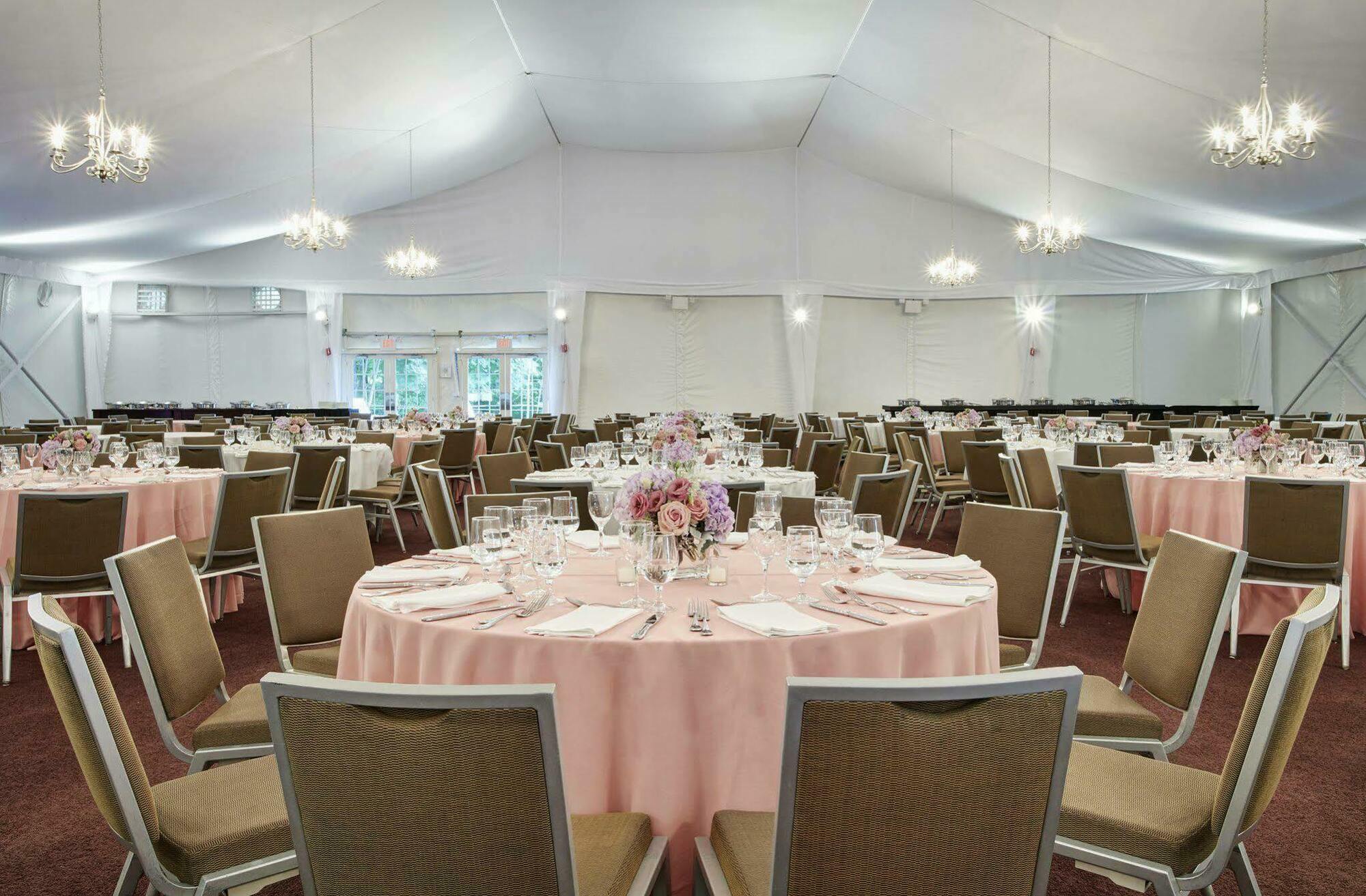 Hilton Westchester Rye Brook Exterior foto